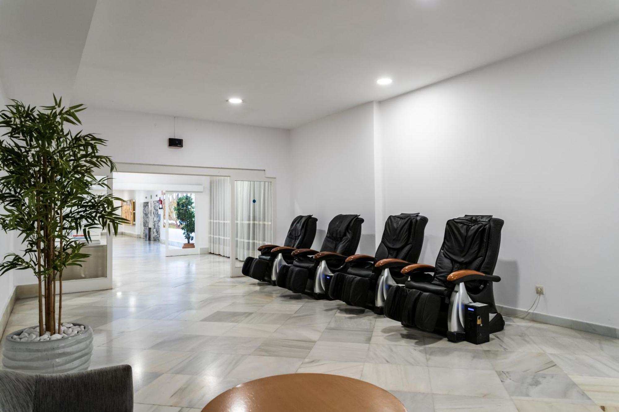 Sur Suites Palmeras 583 Фуэнхирола Экстерьер фото